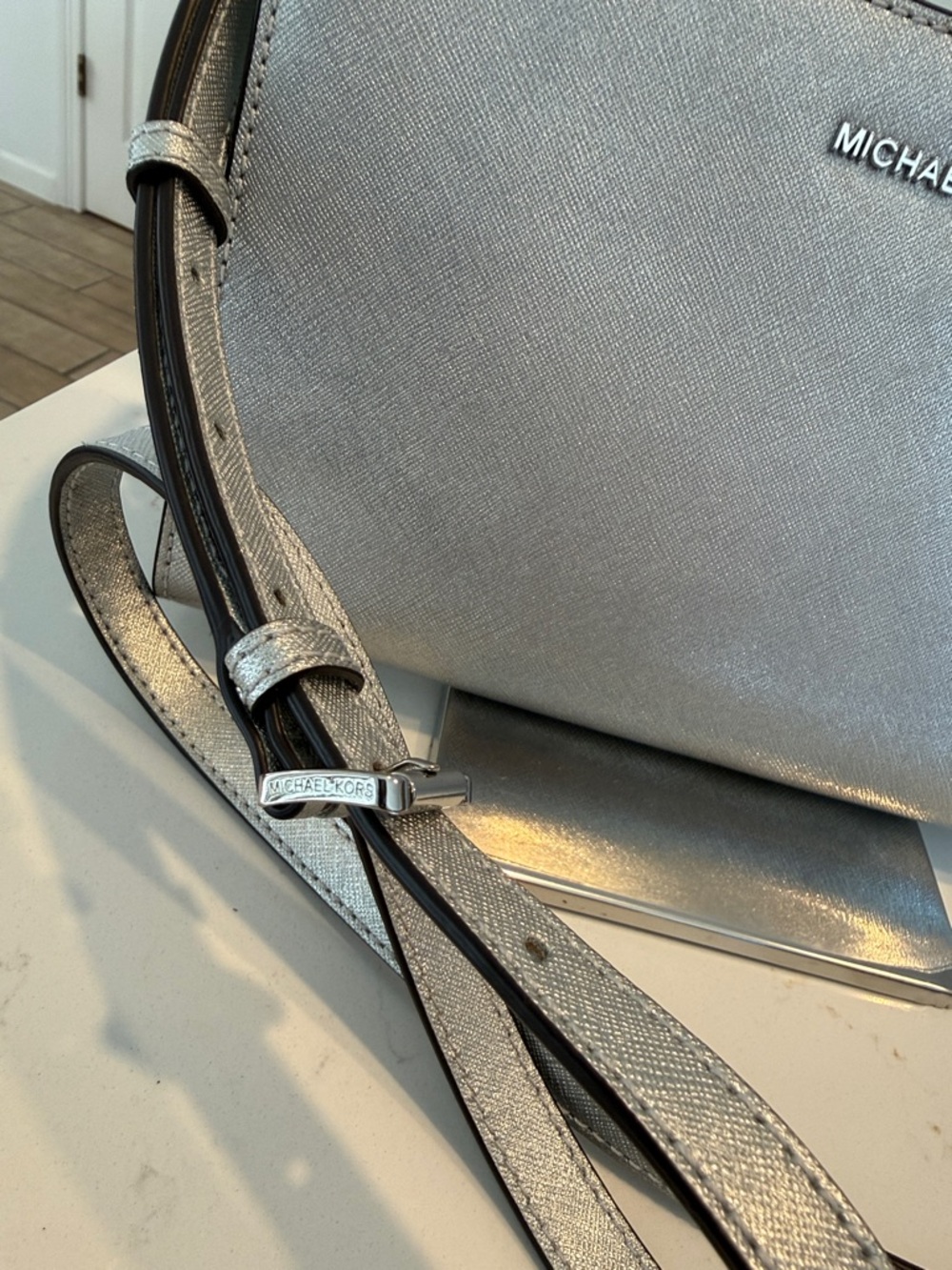 Michael Kors Metallic Silver Saffiano Crossbody Bag - Picture 4 of 11